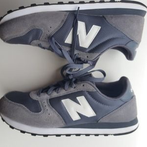 New Balance 311 grey blue